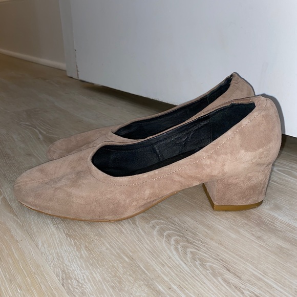 Jeffrey Campbell Bitsie Taupe Suede - Picture 5 of 12